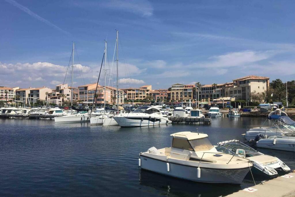 Appartement T2 Avec Piscine A 100 M De La Plage Six-Fours-les-Plages Exterior foto