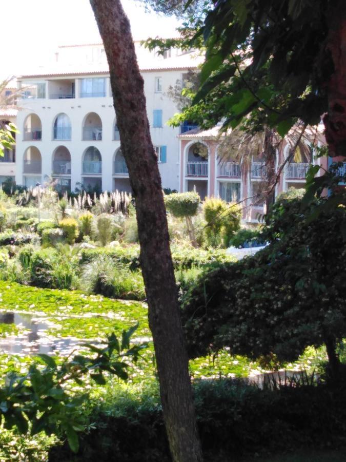 Appartement T2 Avec Piscine A 100 M De La Plage Six-Fours-les-Plages Exterior foto